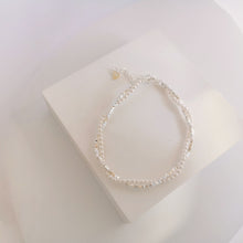 Load image into Gallery viewer, Ida pearls silver bracelet B002