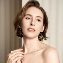 Load image into Gallery viewer, HE008 Dainty vine earring