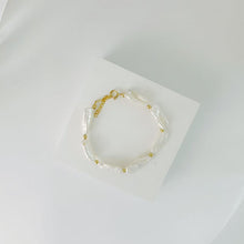 Load image into Gallery viewer, HB012 Geometric muse pearl bracelet