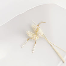 Load image into Gallery viewer, Minimalist pearls ear threader HE006