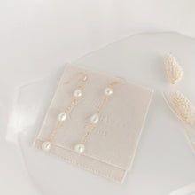Load image into Gallery viewer, Bridal Pearl dangle drop HE007