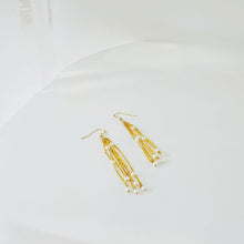 Load image into Gallery viewer, HE011 bar chain ear dangle