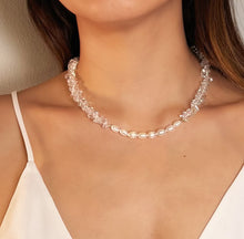 Load image into Gallery viewer, HN031 Clear crystal pearl necklace