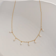 Load image into Gallery viewer, Pearl dangle necklace | Fresh water pearls Gold filled chain HN013