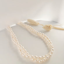 Load image into Gallery viewer, N046 Natalia twist pearl necklace