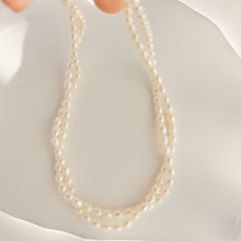 Load image into Gallery viewer, N046 Natalia twist pearl necklace