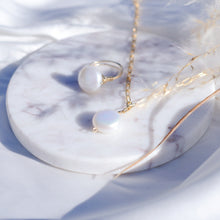 Load image into Gallery viewer, HR001 Coin pearl ring