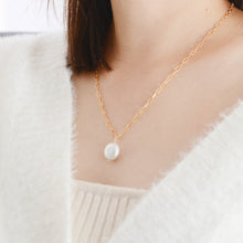 Load image into Gallery viewer, Coin pearl necklace | Freshwater coin pearl Gold filled chains HN007