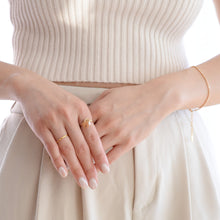 Load image into Gallery viewer, HR005 Hammered initial ring