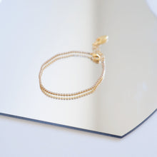 Load image into Gallery viewer, B014 Tennis sparkle bracelet