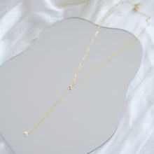 Load image into Gallery viewer, Pearl Lariat necklace | Freshwater pearl, Gold filled chain HN016