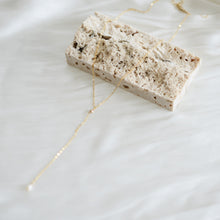 Load image into Gallery viewer, Pearl Lariat necklace | Freshwater pearl, Gold filled chain HN016