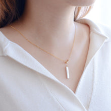 Load image into Gallery viewer, Uta lariat necklace|Freshwater pearl, gold filled chain HN019
