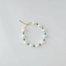 Load image into Gallery viewer, Margret bracelet | Freshwater pearls Turquoise stone HB021
