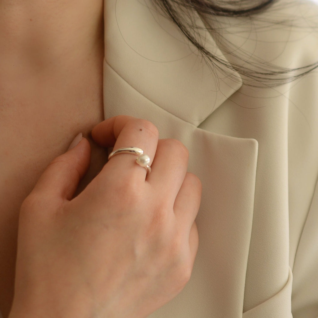 Nina silver pearl ring R004