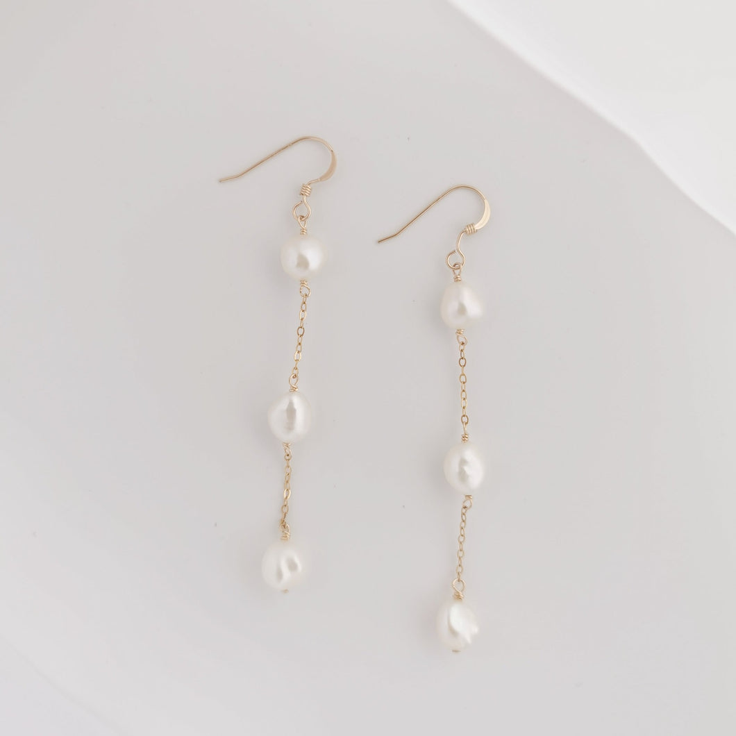 Bridal  Pearl dangle drop HE007