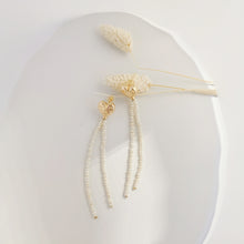 Load image into Gallery viewer, Pearls tassel earring HE020
