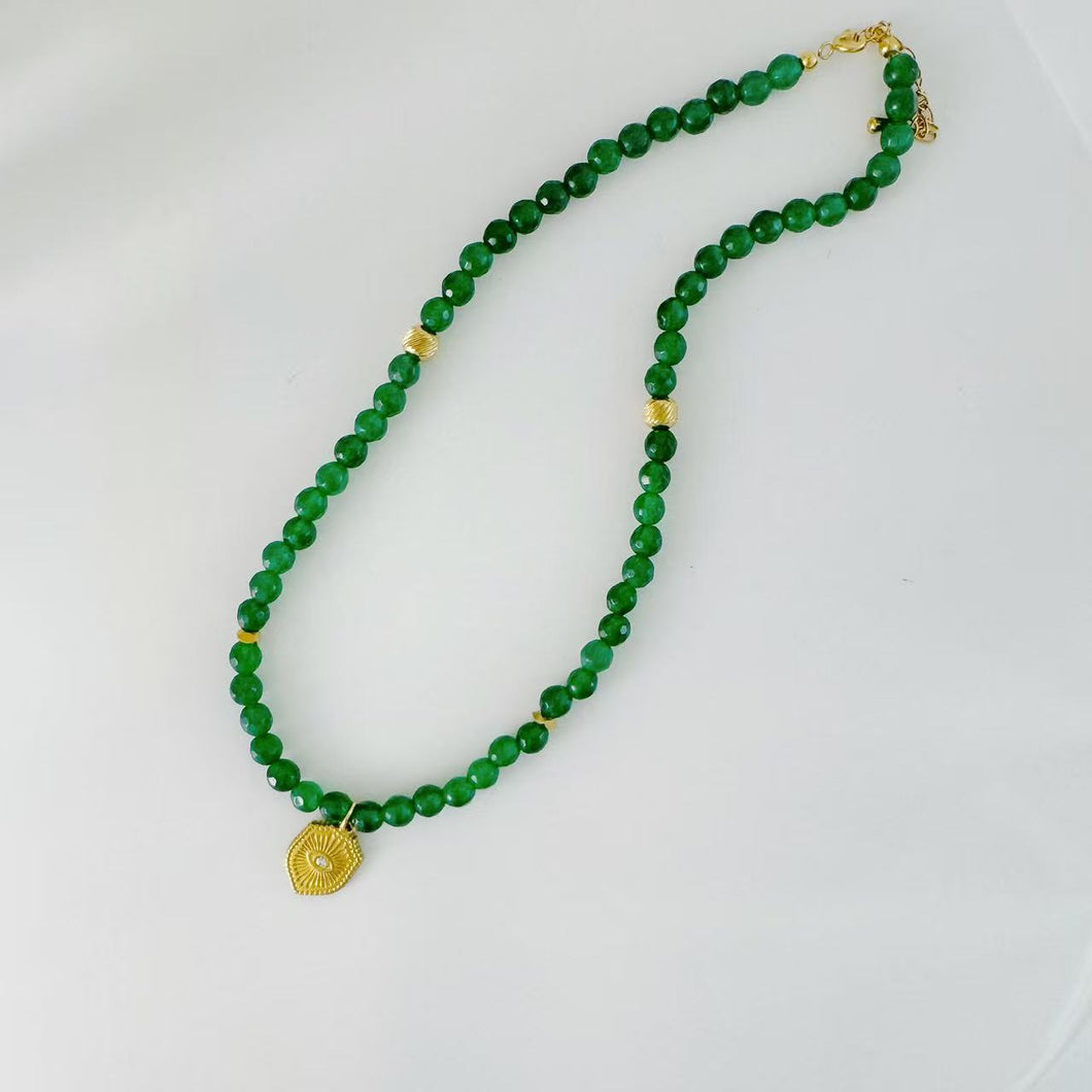 HN038 Forest Oracle necklace