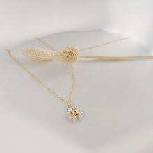 Load image into Gallery viewer, Maley flower necklace HN020
