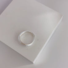 Load image into Gallery viewer, Rosa Matte Dome Ring R003
