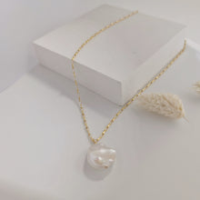 Load image into Gallery viewer, Liz baroque pearl pendant necklace | Baroque pearl gold filled chain HN023
