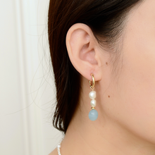 Load image into Gallery viewer, HE027 Aquamarine hoop earring
