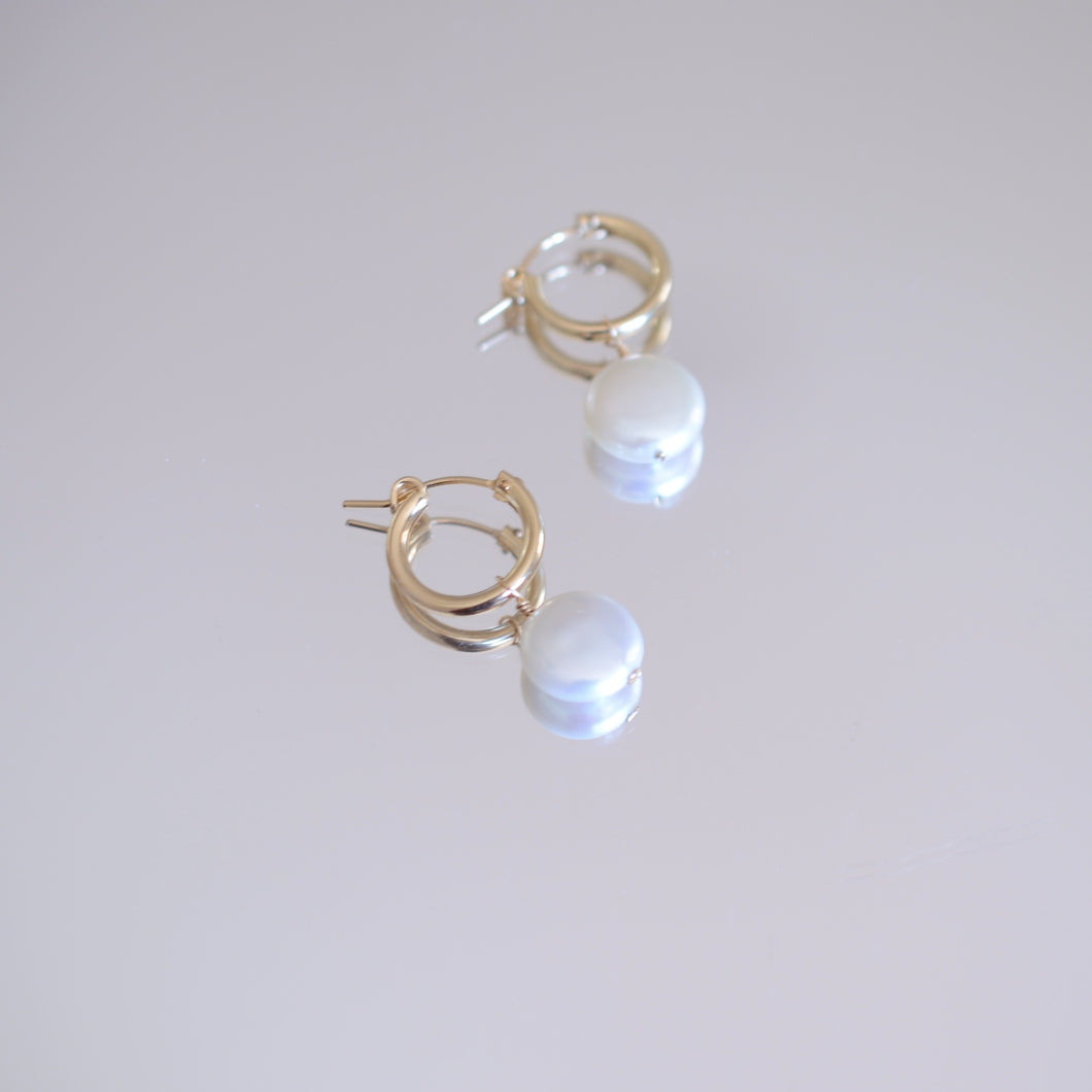 Coin pearl earring HE013