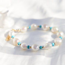 Load image into Gallery viewer, Margret bracelet | Freshwater pearls Turquoise stone HB021
